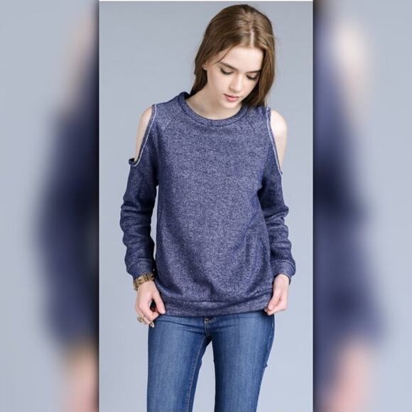 A067-A • Cold Shoulder Crew Neck Pullover Sweater - Picture 2 of 4